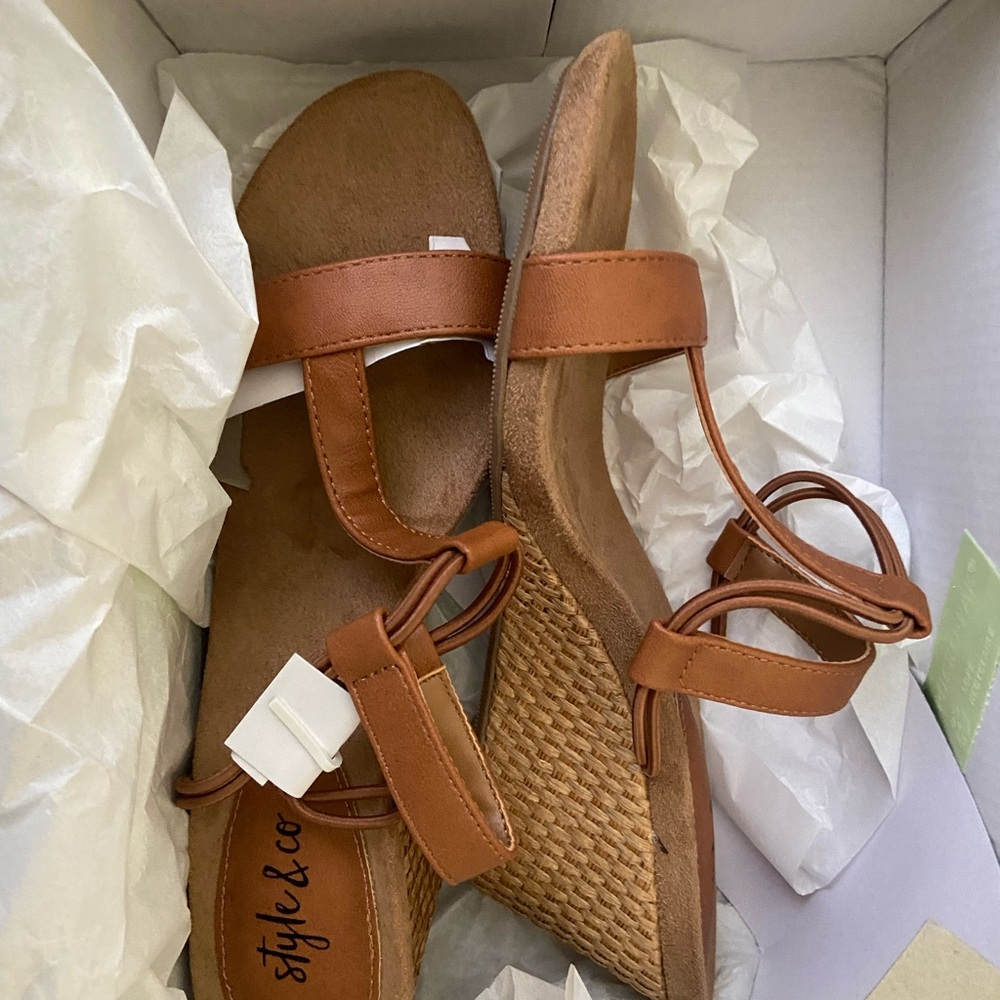 Style & Co. Women's Brown Wedge Sandals